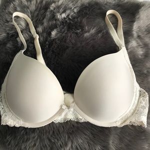 VICTORIAS SECRET dream angels push up bra 34D
